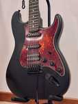 Guitarra Elétrica Harley Benton ST-20 - Perfeita para Iniciantes