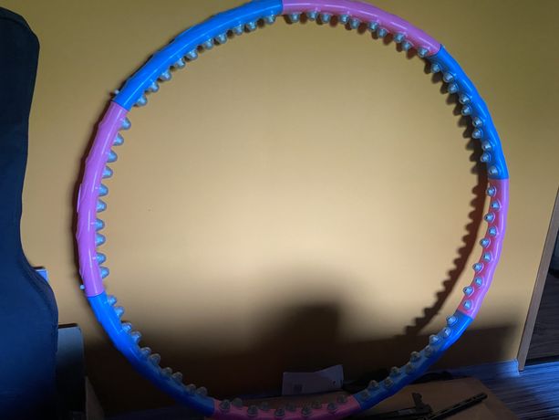 Hula hop z wypustkami
