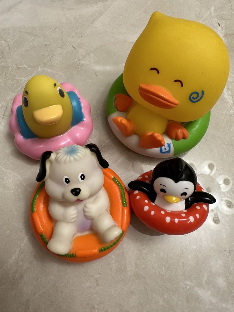 Іграшки для ванни little people, три поросятка, safari