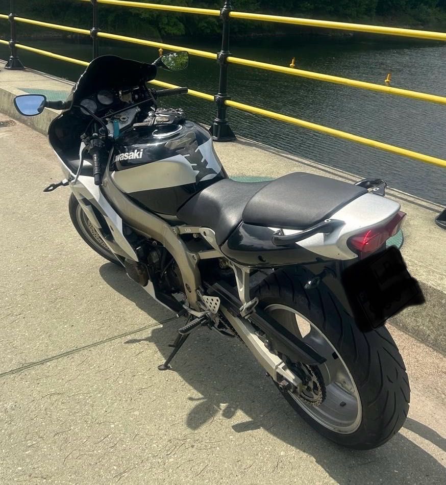 Kawasaki nynja zx6r 200r !!! Zadbana i opłacona , gotowa do sezonu!!