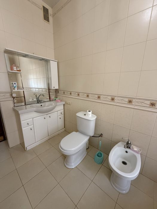 Будинок Слобода заходь та живи