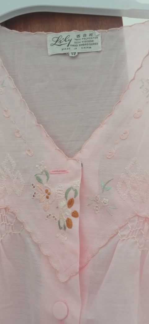 Camisas de dormir 38 bordadas, novas/sem uso,com e sem manga