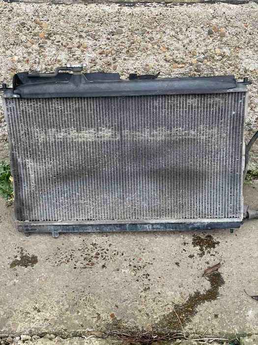 Вентилятори і радіатор на Hyundai Santa Fe 2006-2010