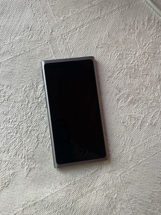 iPod Nano 7ª Geração 16GB – Cinzento