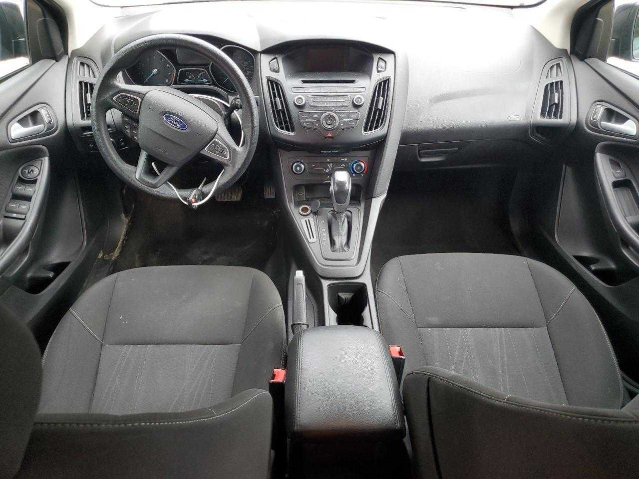 Ford Focus Se 2015