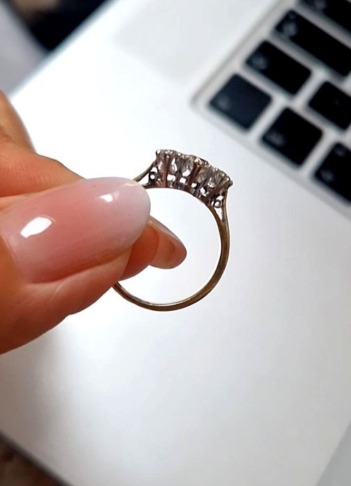 Cudowny pierścionek art deco