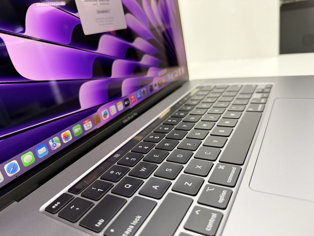 Apple Macbook Pro A2141 16 Mid 2019 (2020) i7-9750H/16GB /512GB /5300M