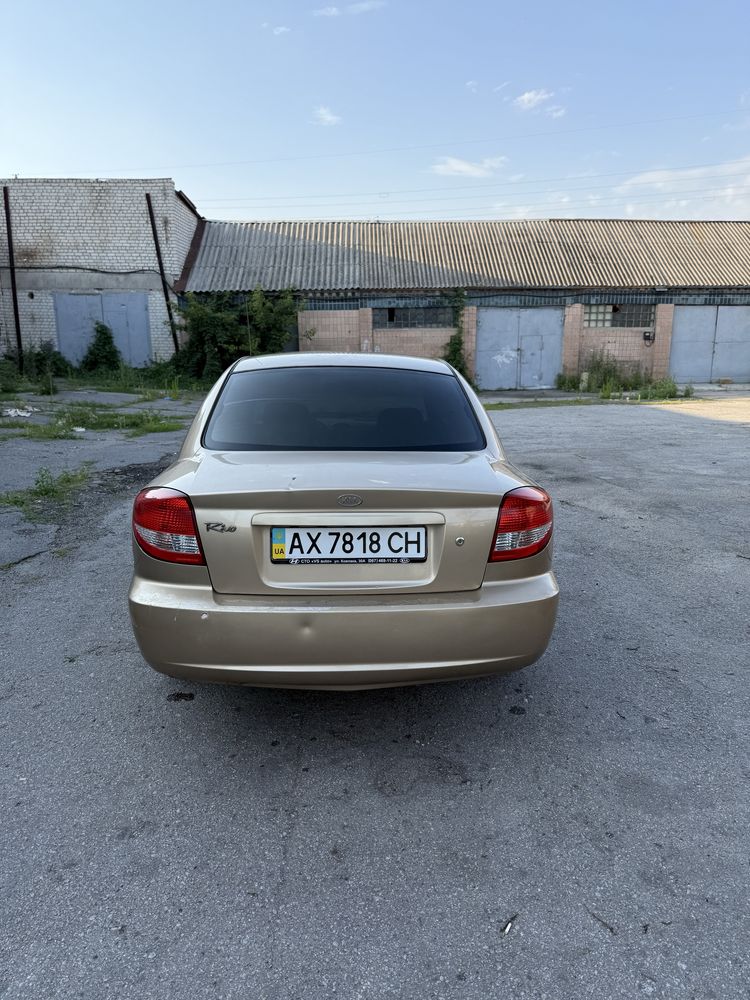 Продам киа рио, Автомат!