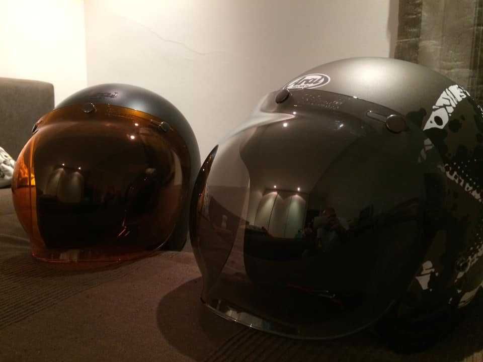 Capacete Arai Freeway e Bolhas Biltwell