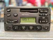 Fabryczne RADIO Kasetowe FORD 3000 TRAFFIC Scorpio Escort