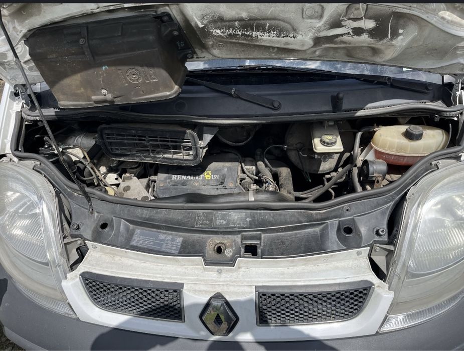 Продам микроавтобус Renault Trafic