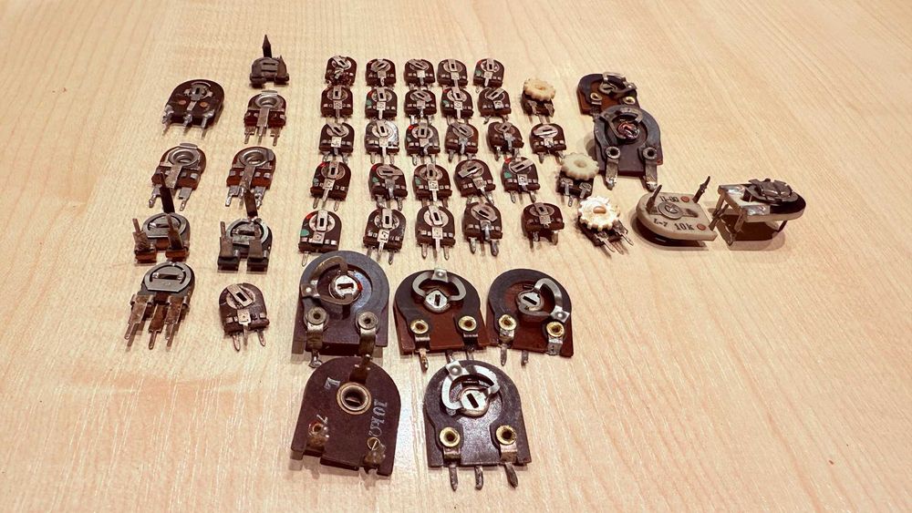 Zestaw dla elektronika potencjometry antyczne PRL
