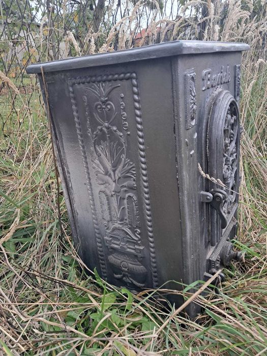 Piec wolno stojący żeliwny Baretk koza