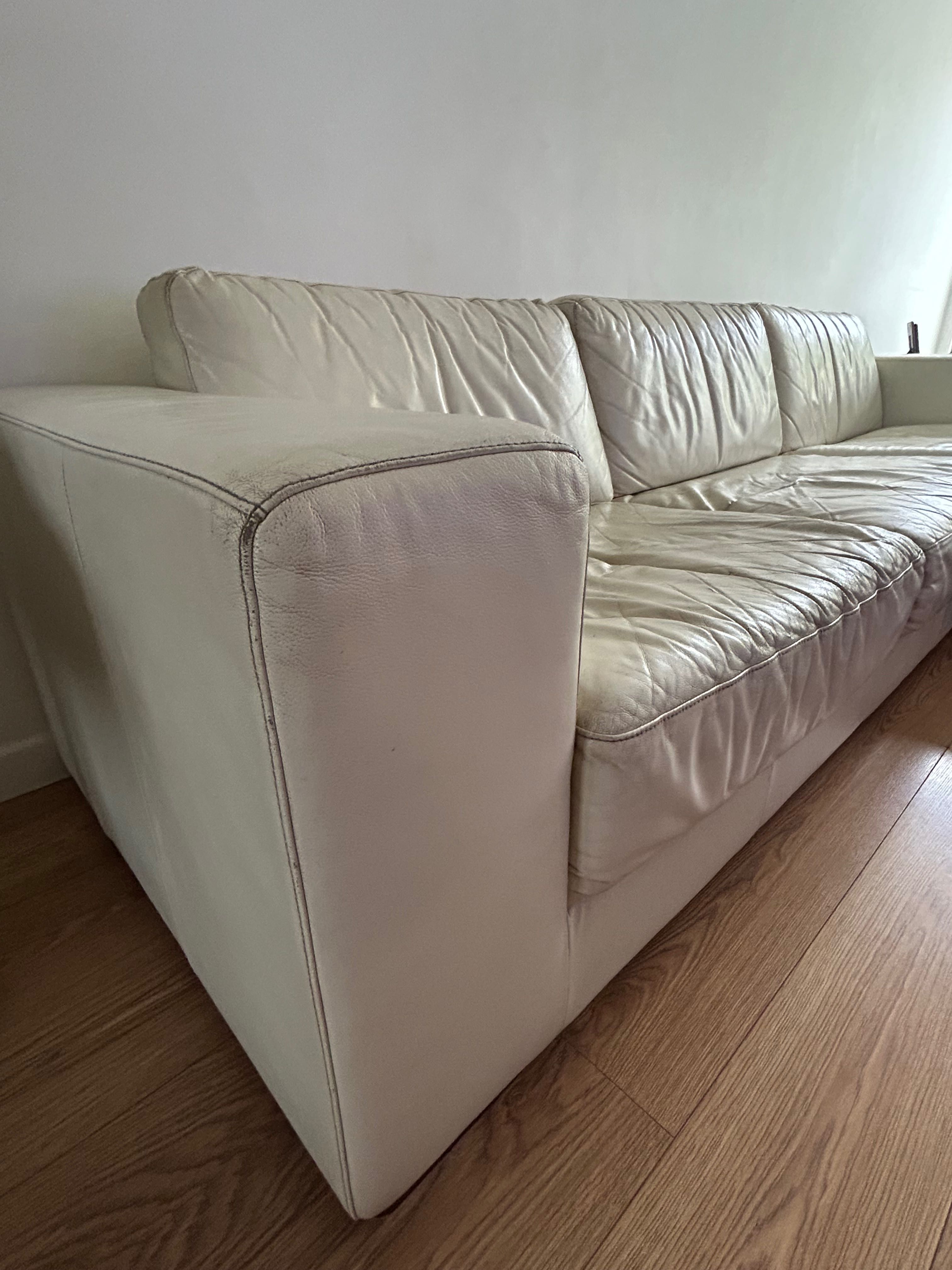 Sofá 3 lugares com chaise long- usado