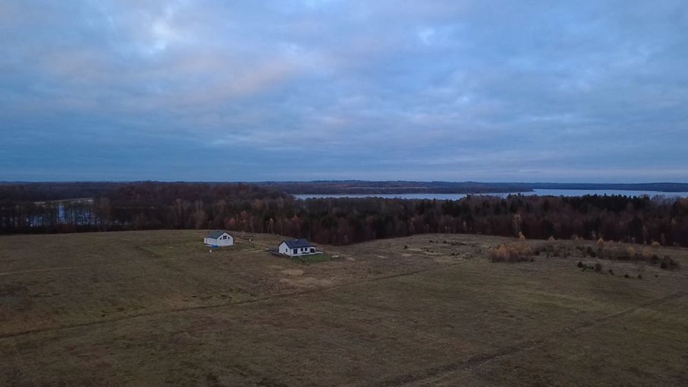 Działka nad jeziorem Wierzchowo