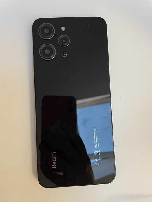 Xiaomi Redmi 12 - Como novo