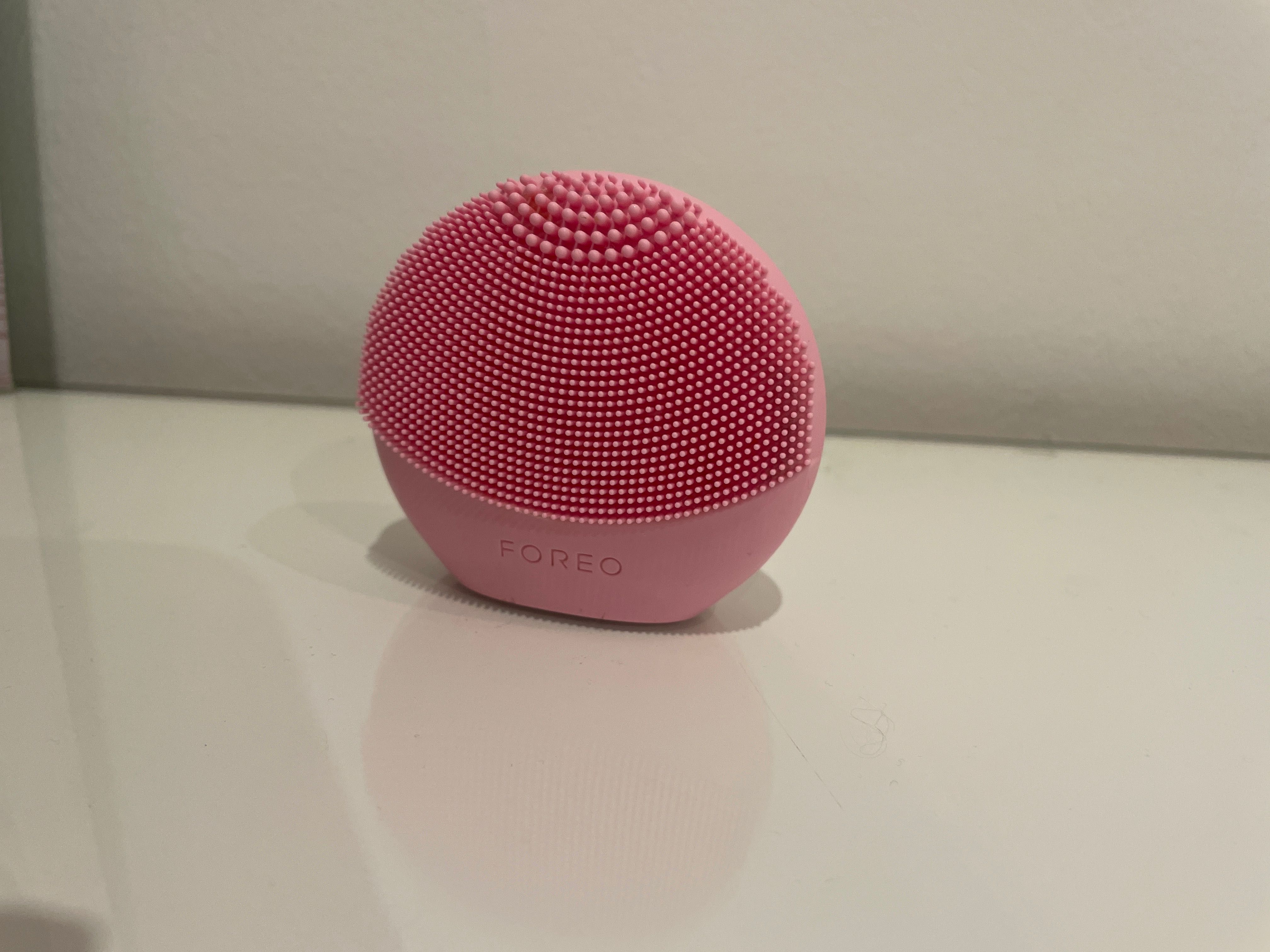 Foreo luna play plus