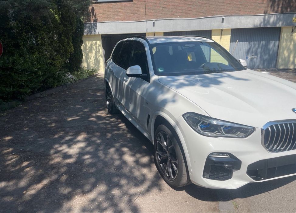ШРОТ РОЗБОРКА BMW X5 G05M бампер крило фара капот кпп мотор скло двері