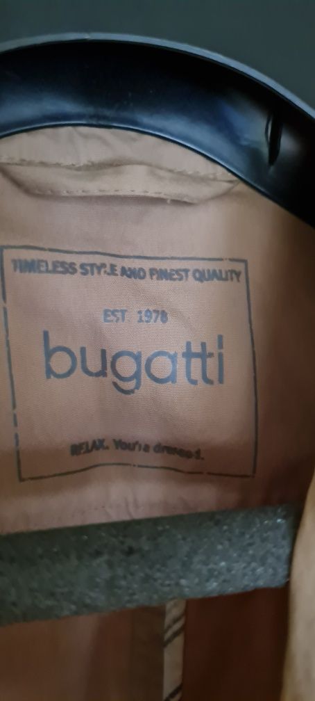 Lekką kurtka firmy Bugatti