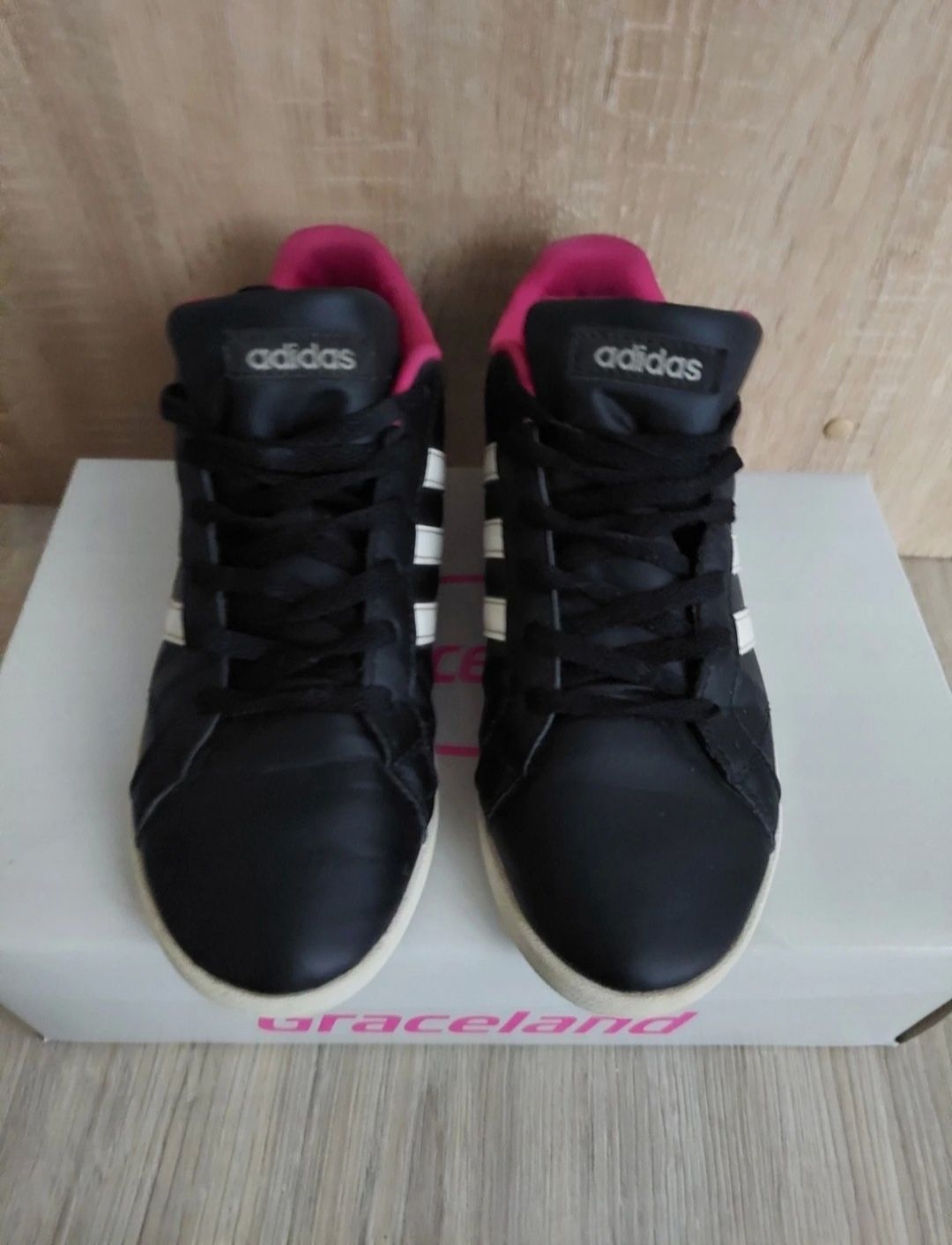 Damskie buty Adidas