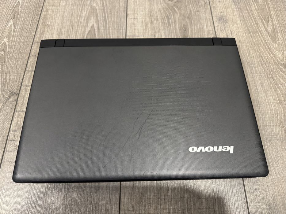 Безшумний ноутбук Lenovo, 8Gb, SSD120Gb, налаштований, гарний стан.