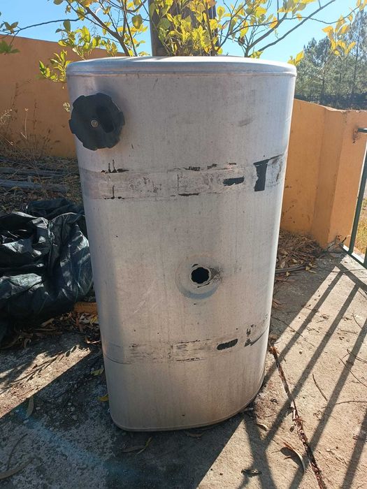 Vendo depósito gasóleo para Volvo