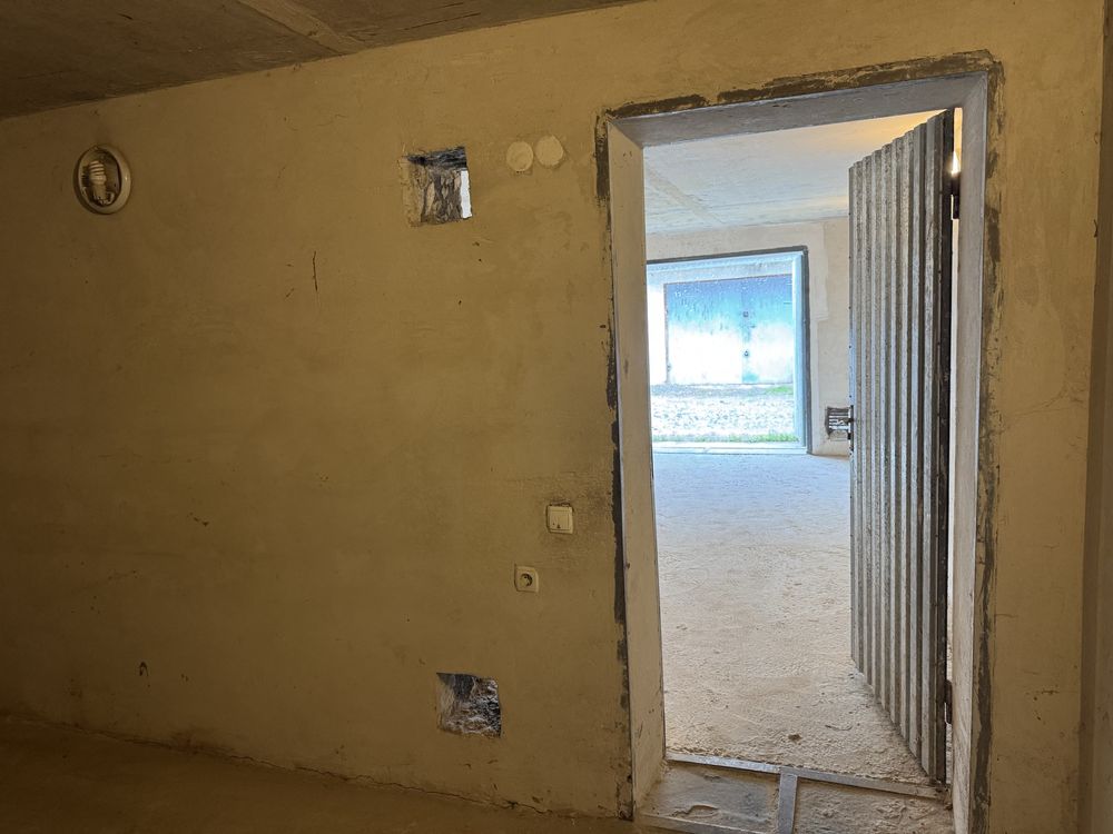 Гараж в ГБК 26 по вулиці Ленкавського в м.Івано-Франківську