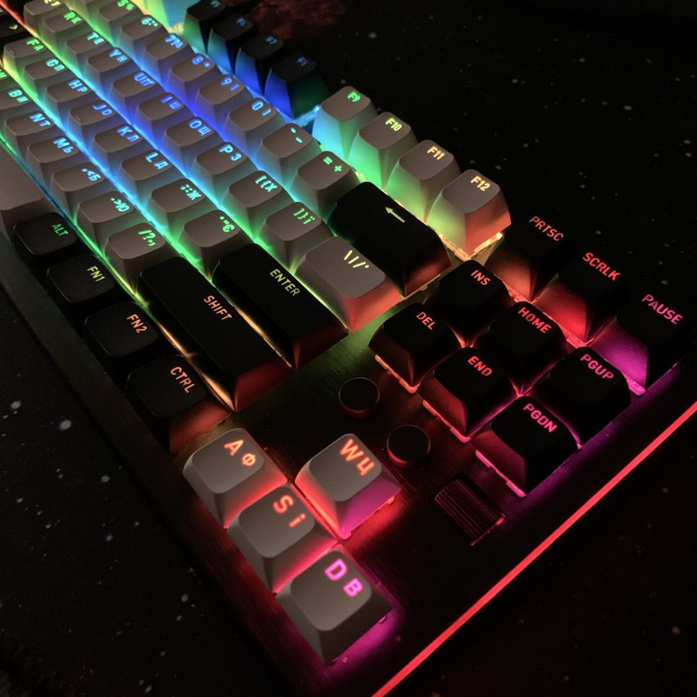 Клавіатура Hator Gravity TKL и мишка Hator Stellar Pro Wireless