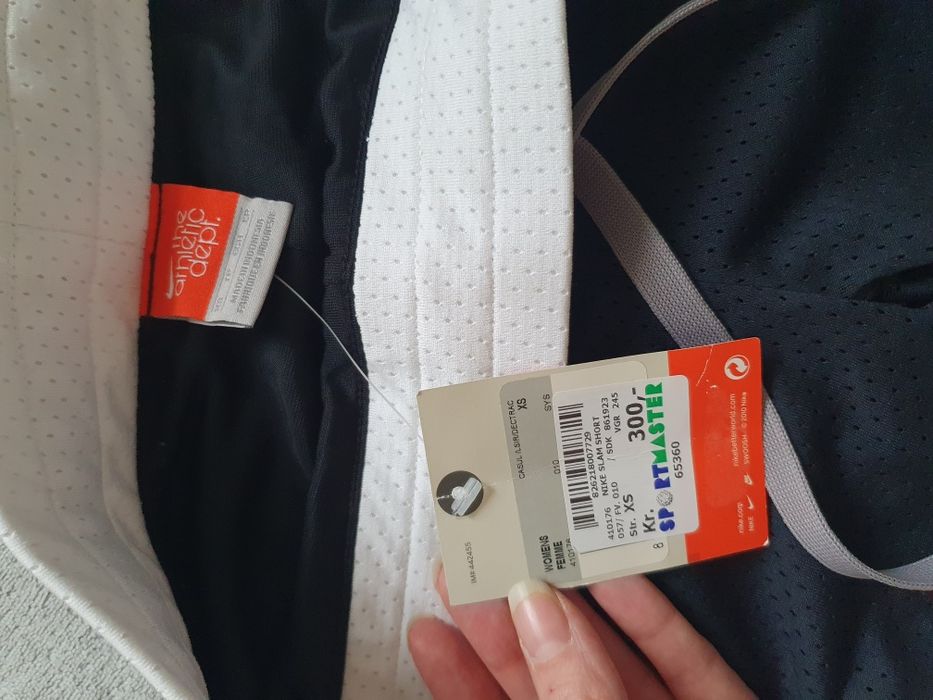 Nowe szorty Nike rozmiar XS