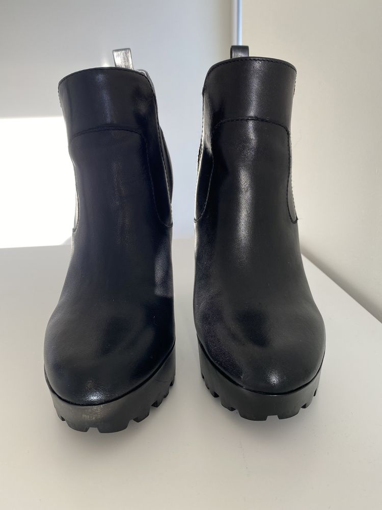 Guess botki skórzane rozm. 37