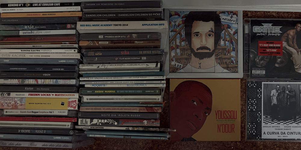 Lote de 50cds Novos ou a Estrear
