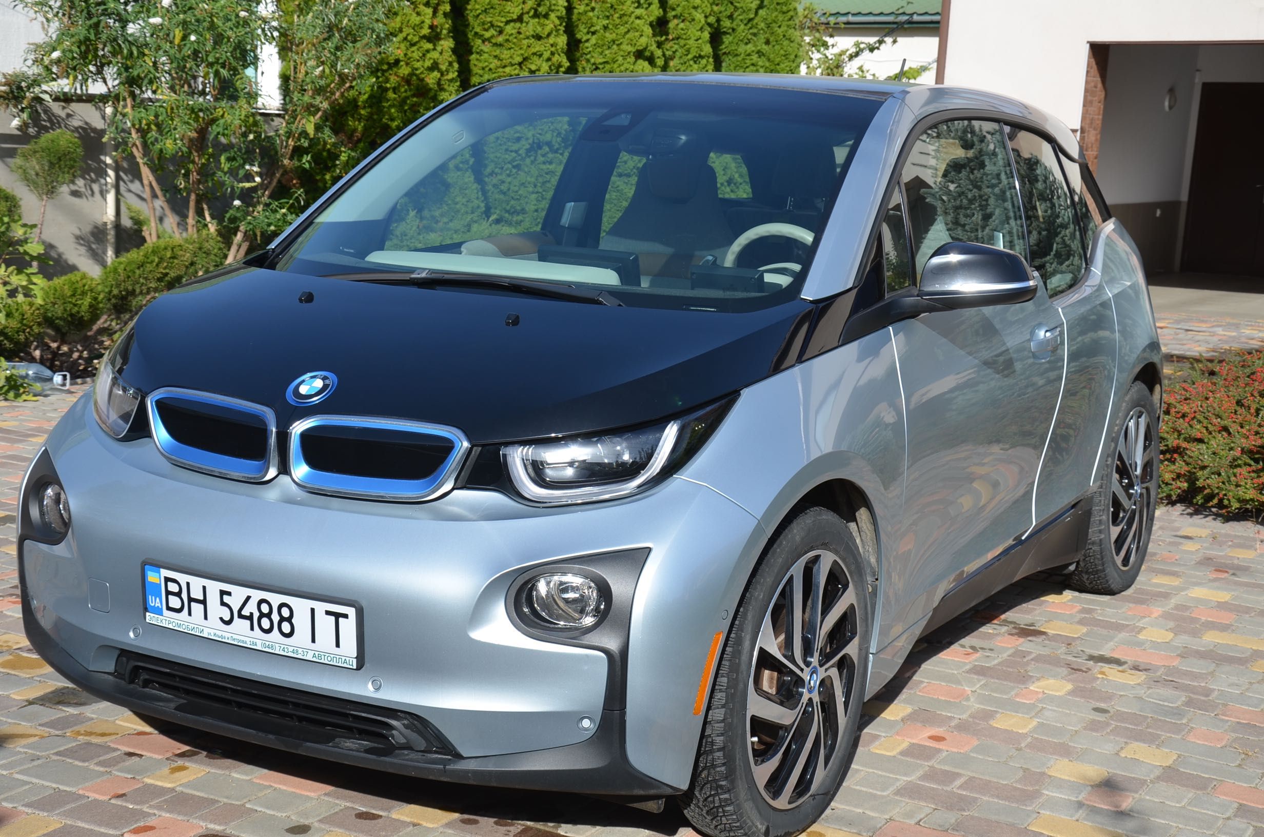 Электромобиль BMW i3 2015 22kWh електро