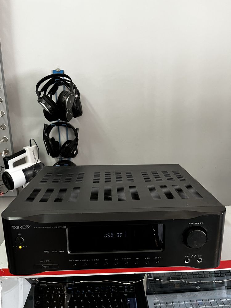 Підсилювач Yardy AV-3000