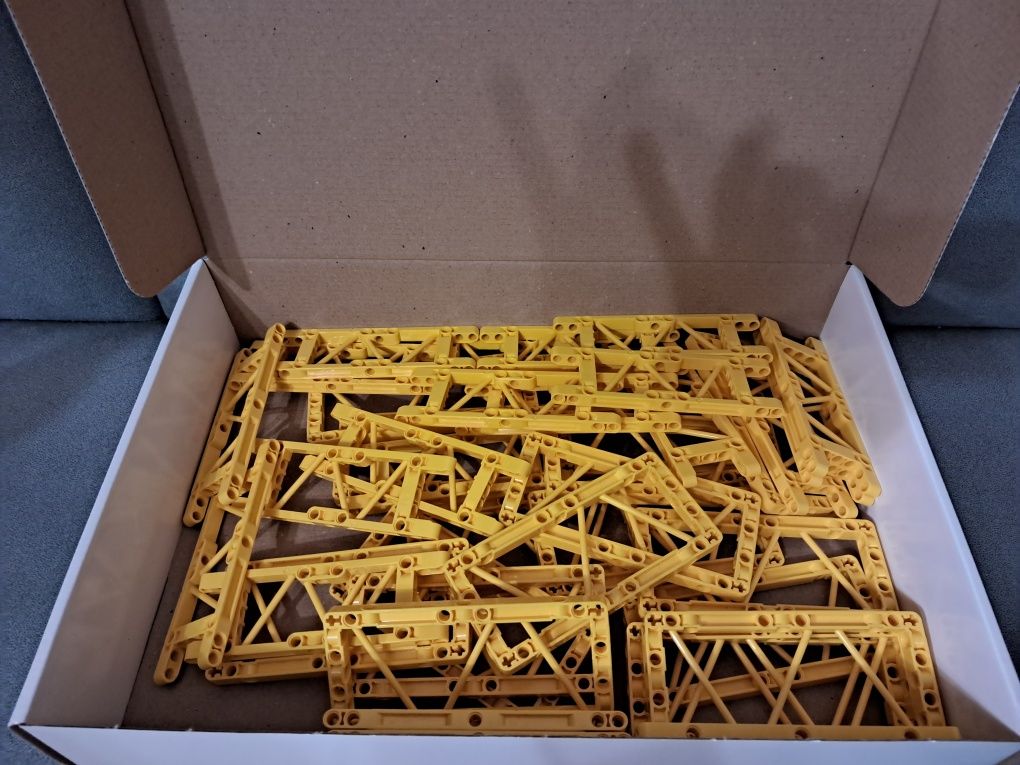Lego Technic Żuraw Gąsienicowy Liebherr 13000