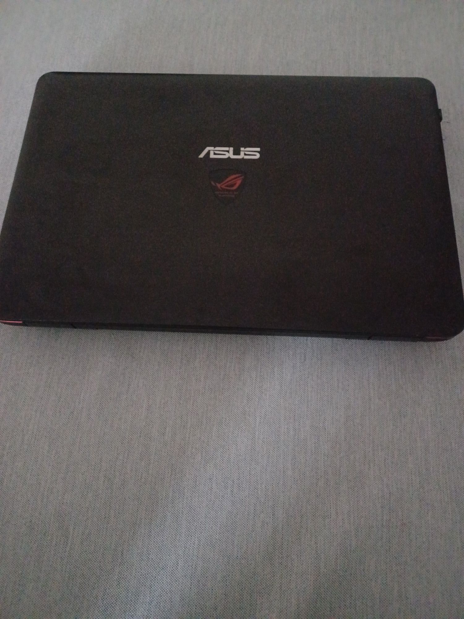 Komputer gemingowy Asus-G551JM procesor i5 win10