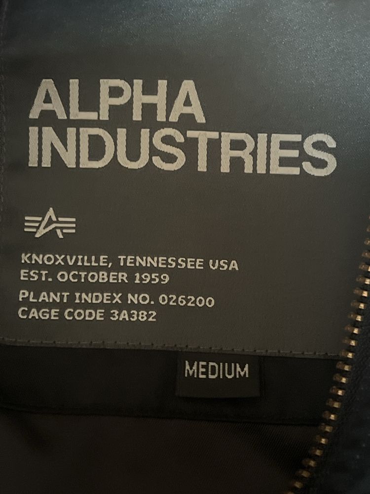 Sprzedam kurtkę pilotkę, firmy Alpha Industries Made in USA.