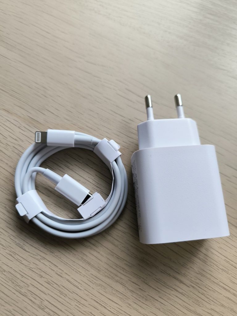 ZESTAW Ładowarka do IPhone 20W szybka + kabel Lightning 1 metr
