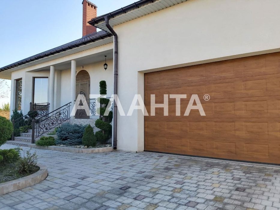 3 комн дом с ремонтом участок 10 соток Лески