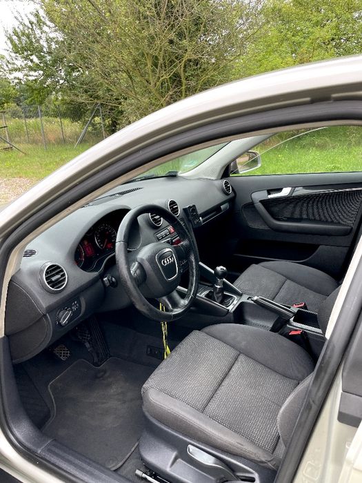 Audi a3 8p sportback  2005 r 2.0 tdi 140 km bkd