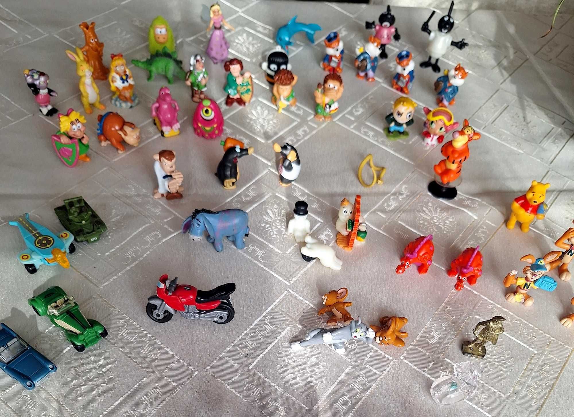 Zestaw figurek z jajek niespodzianek Kinder i innych, darmowa wysyłka.