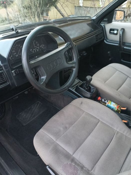 Ауді 100 1987 бензин