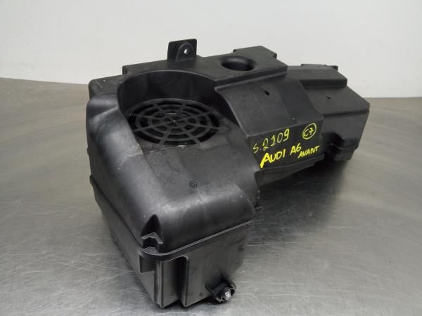 Coluna de som AUDI A6 Avant (4G5, 4GD, C7)