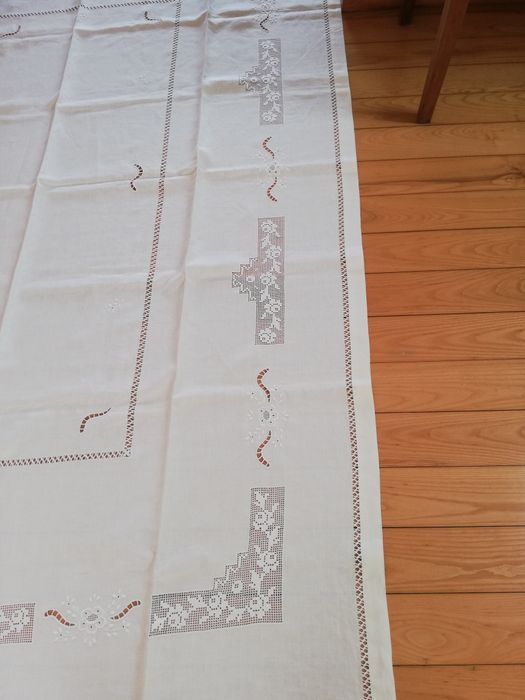 Toalha de mesa sa em linho puro