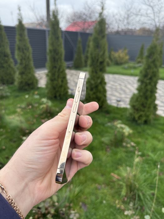 Iphone 13 pro чудовий стан все працює OLX доставка