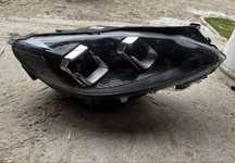 Lampa przód prawa ford