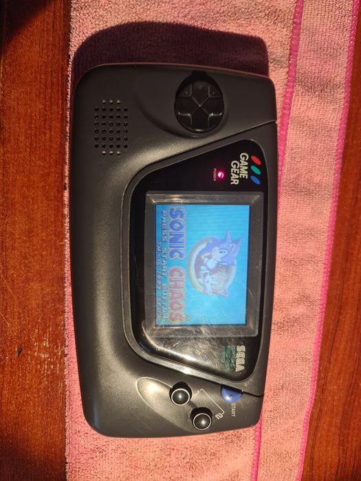 Sega Game gear funcional.