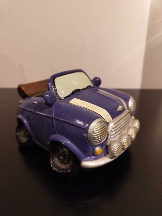 Mealheiro carro tipo Mini cabrio