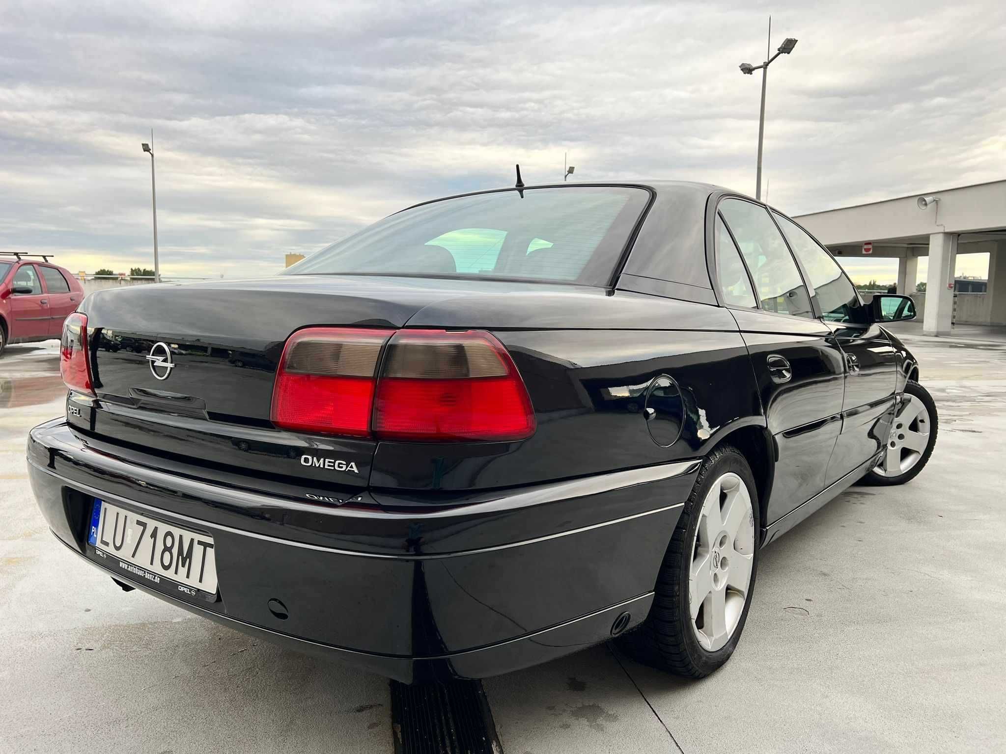 Opel Omega B FL SEDAN 2.2  LPG