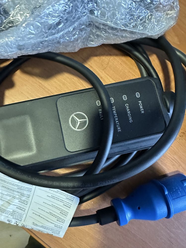 Зарядка mercedes 3,6kw,220v,16a,a0005837403