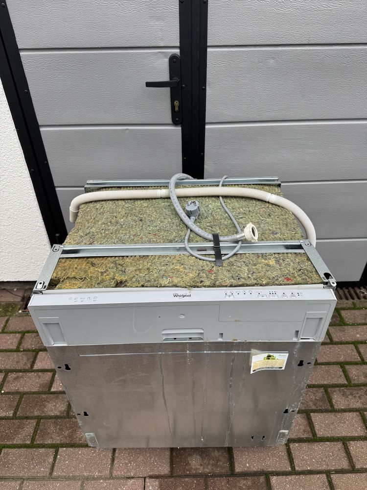 Zmywarka pod Zabudowe Whirlpool Szeroka 60